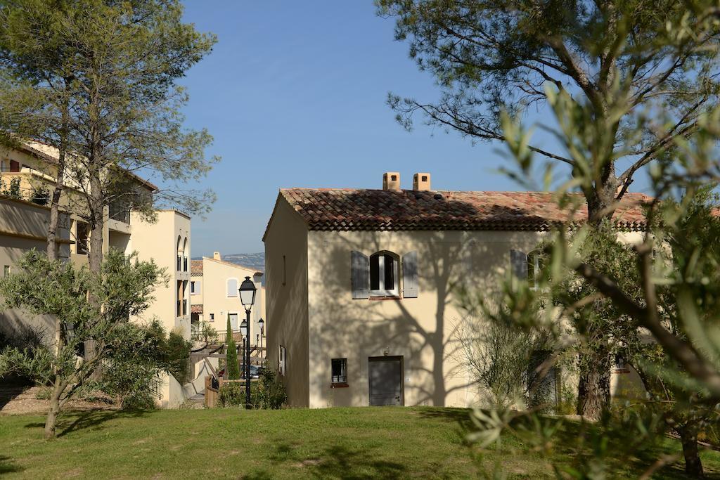 Residence Les Coteaux De Pont-Royal - Maeva Home Mallemort Bagian luar foto