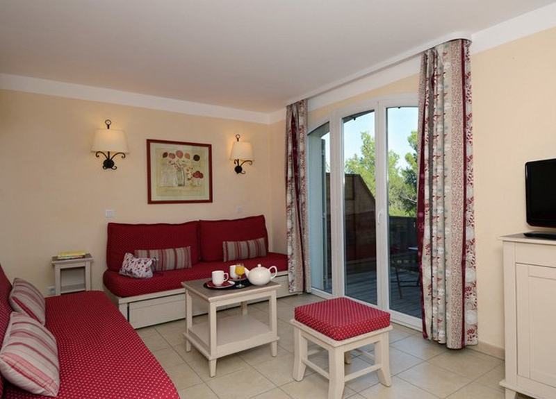 Residence Les Coteaux De Pont-Royal - Maeva Home Mallemort Bagian luar foto